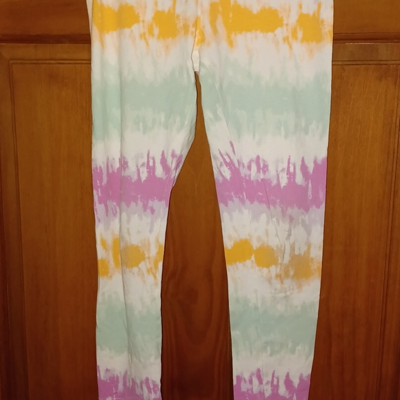 GIRLS SHIRT AND PANT SET - Picture 6 of 6